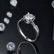 Moissanite Ring 0.5c/1.0c