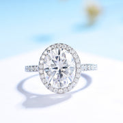 10K/14k White  gold plated Ring With Oval Moissanite