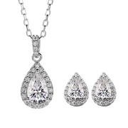 Pear Moissanite Jewelry Set