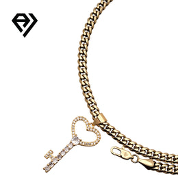 Aria LUX 6mm Cuban Chain With Heart Key Pendent