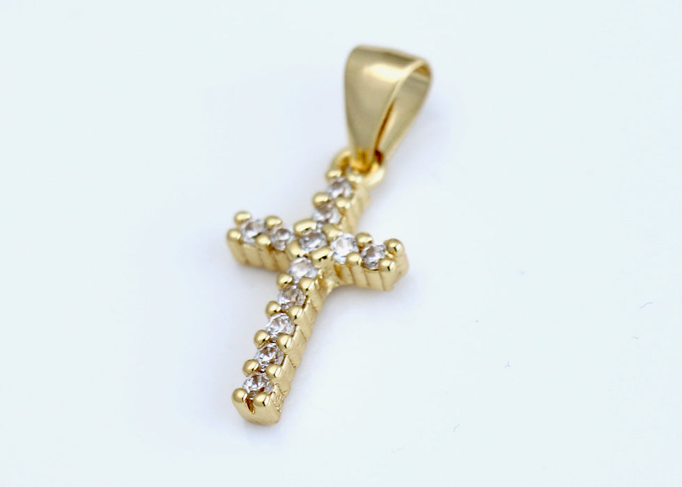 Mariner chain with studded diamond cross