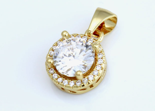 Mariner chain with round diamond charm