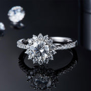 Sunflower Moissanite Ring 1.0c/1.5c/2.0c/3.0c