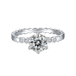 Moissanite Ring 0.5c/1.0c