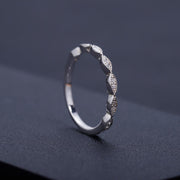 Scalloped Moissanite Wedding Band