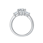 Moissanite Ring 1.0c