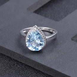 Silver Ring with 5.75ct Blue Topaz
