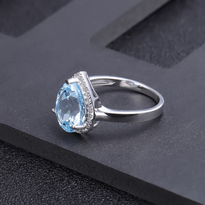 Silver Ring with 5.75ct Blue Topaz